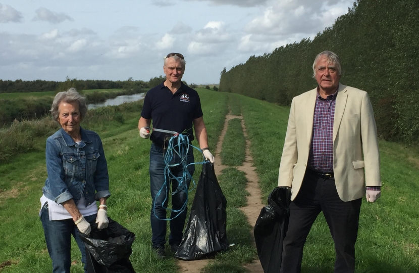 Litter-picking in Beverley Rural – Graham with Cllr Bernard Gateshill and Cllr Pauline Greenwood (1).jpg