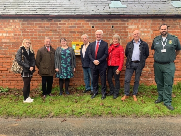 Elstronwick, Yew Tree Farm - Amy, Andrew Milner, Mary Jane Barker, Michael Barker, Graham, Karen Nicholson, Tony Rookes and Warren Bostock