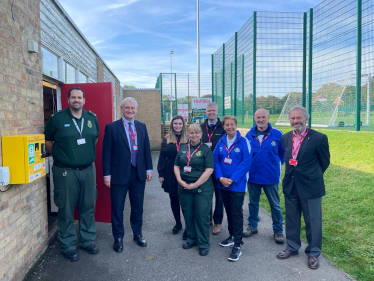  Warren Bostock, Graham, Francesca Madden, Jo Watson, Michael Sherrard, Dee Meade, Chris Lund and Andrew Milner at Hornsea School and Language College